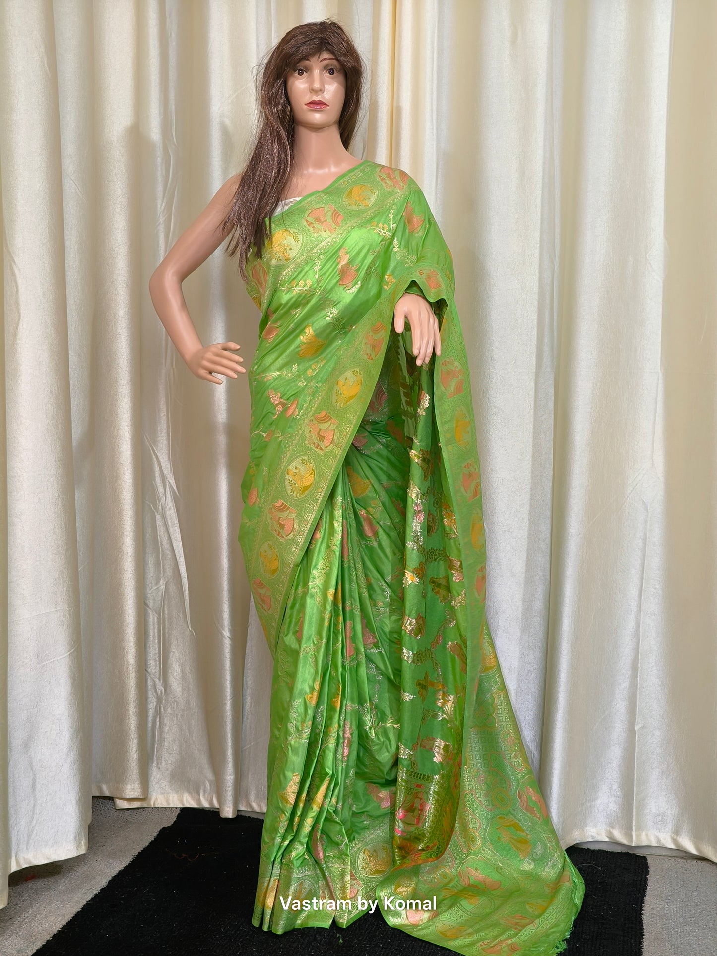 Saree - Banarasi Silk Jaal Pattern