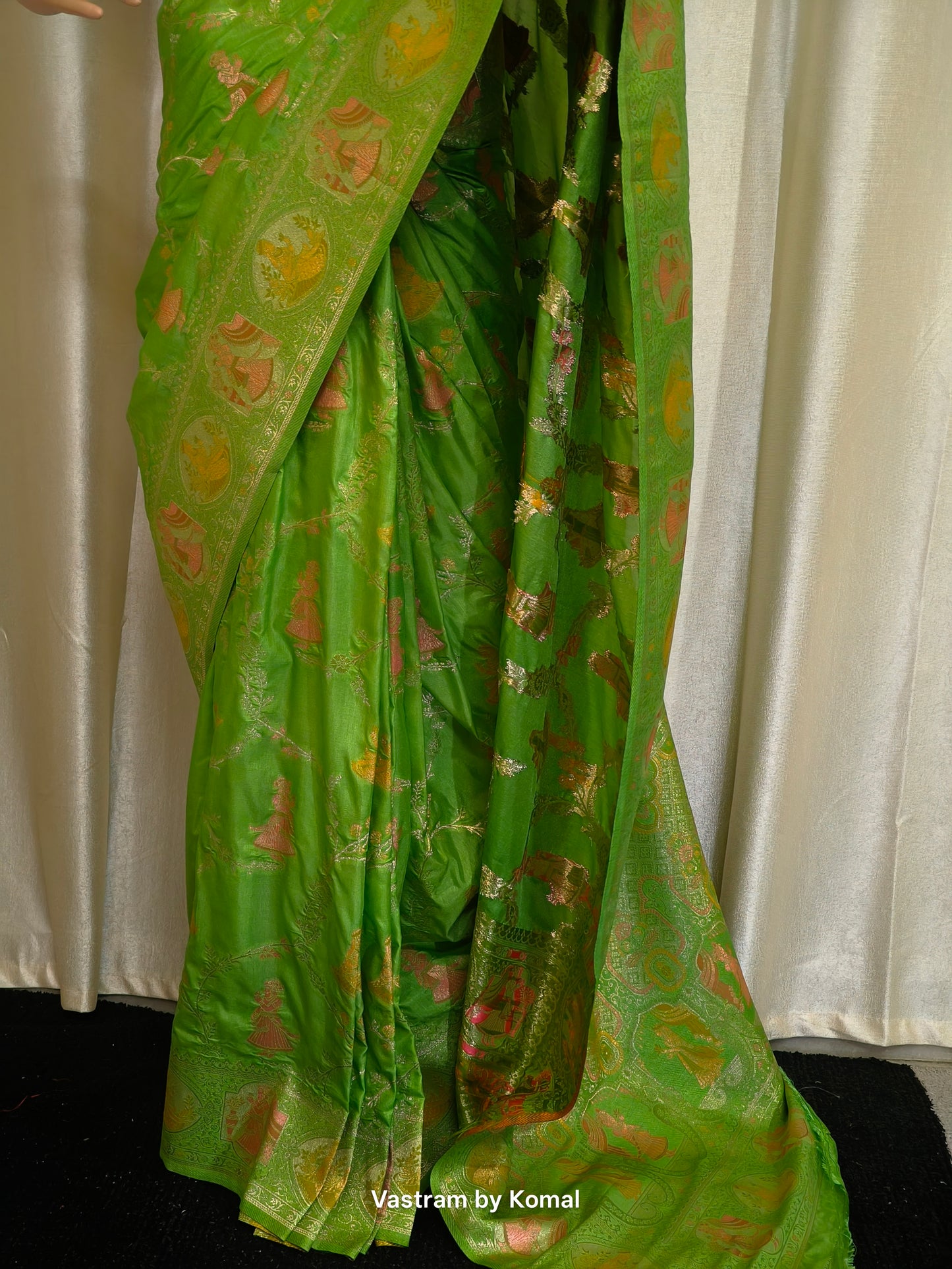 Saree - Banarasi Silk Jaal Pattern