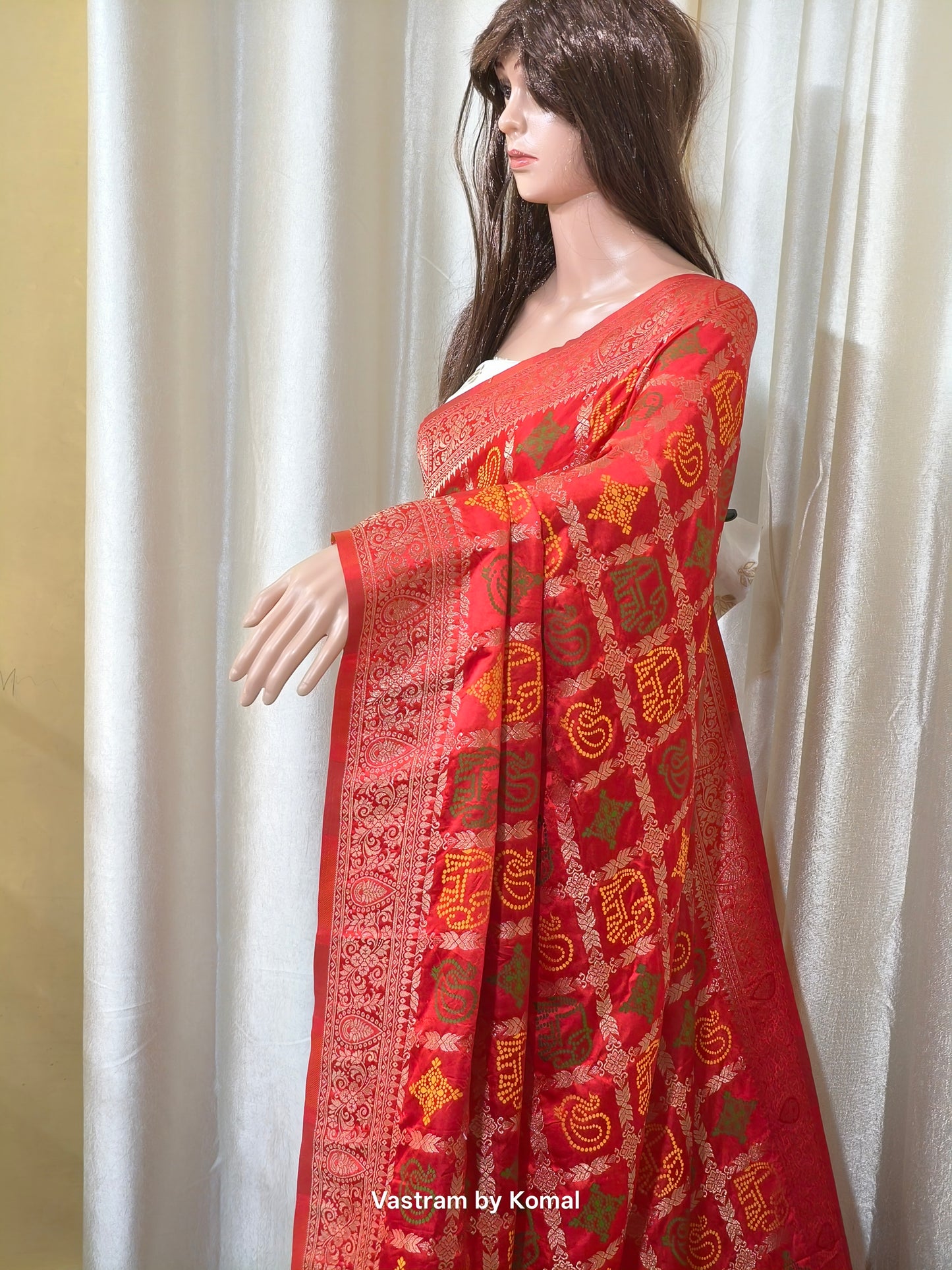 Saree - Bandhani Pattern Gazi Silk