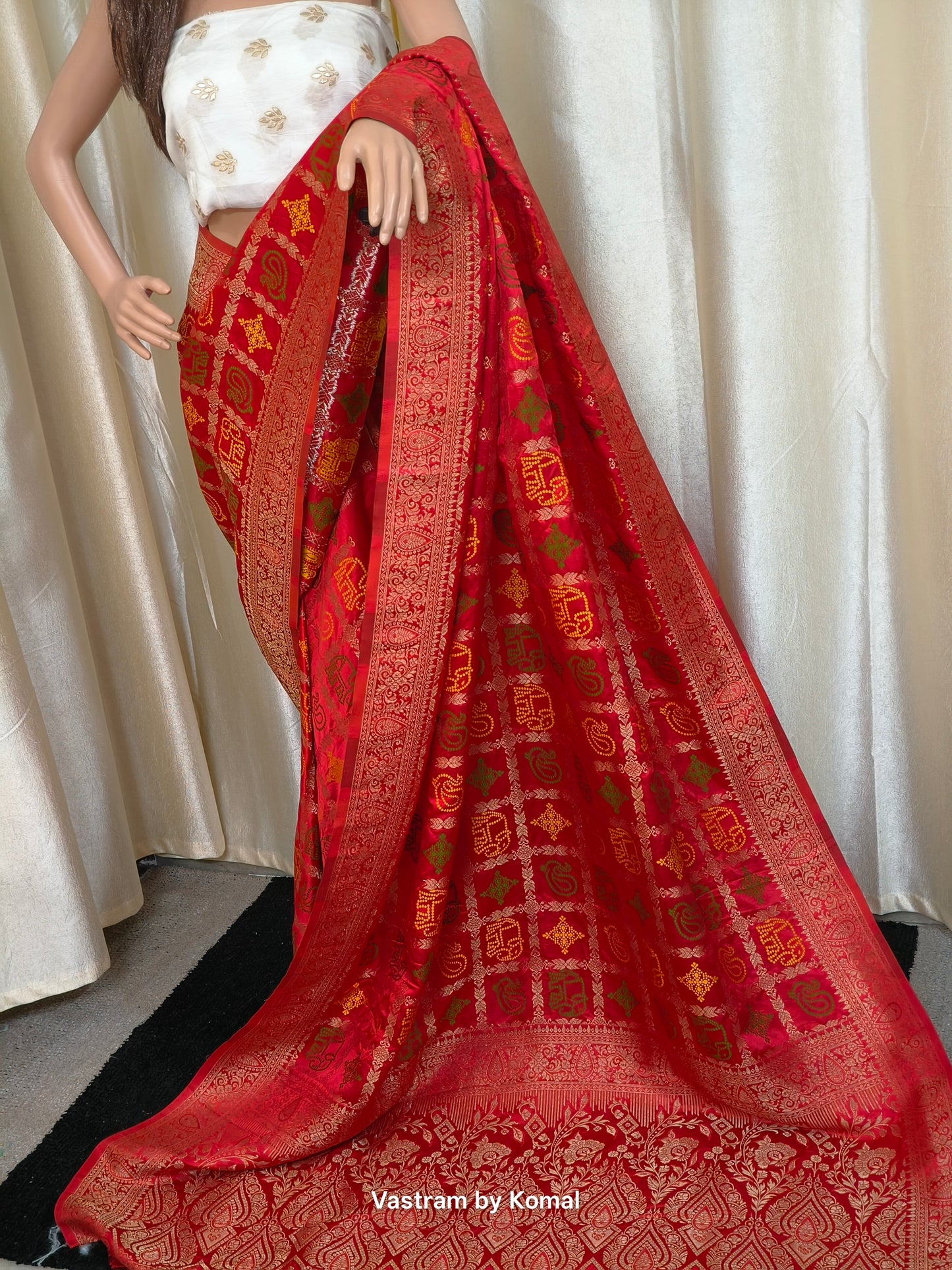 Saree - Bandhani Pattern Gazi Silk