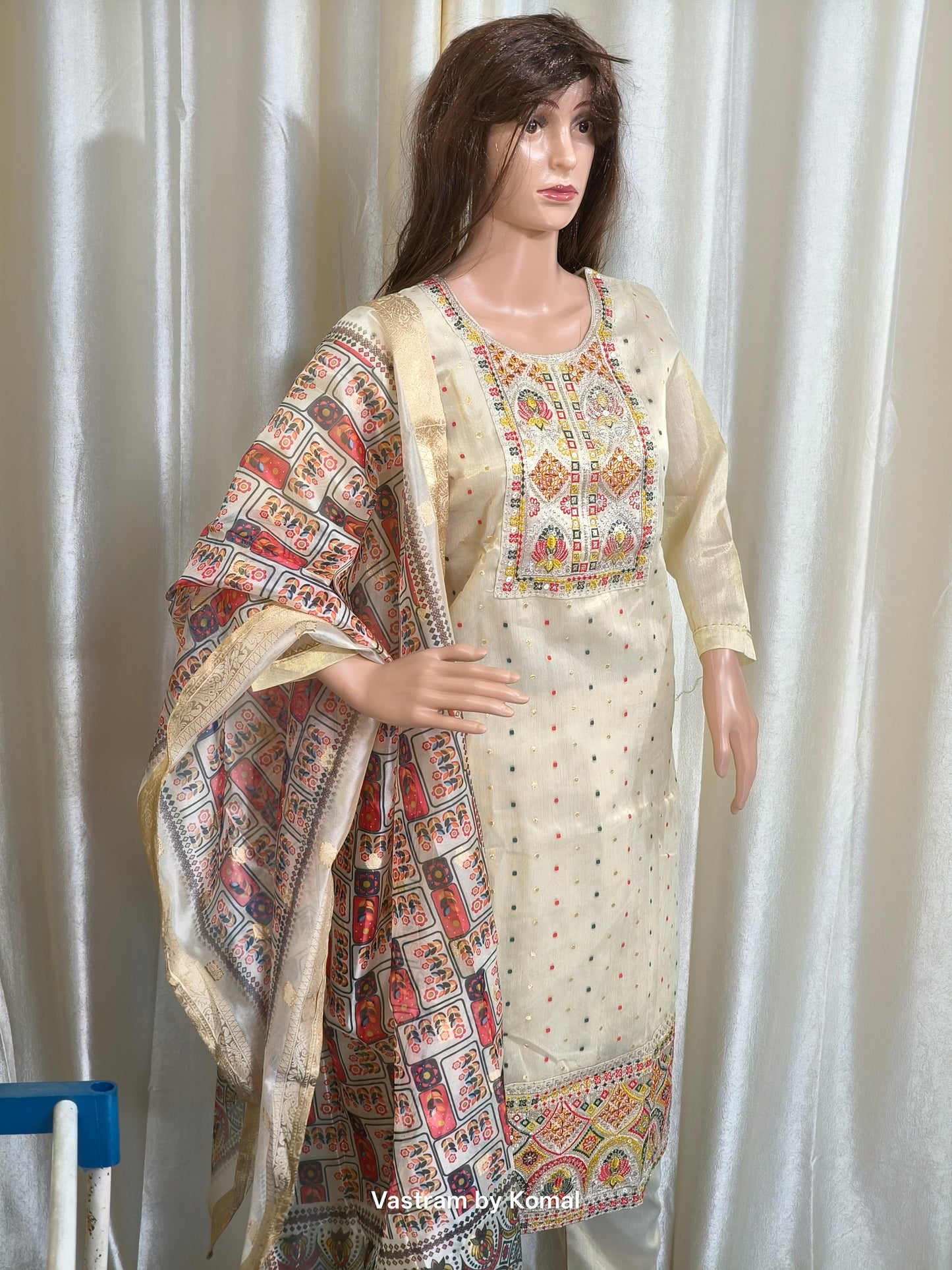 Suit Set - Chanderi silk, Zardozi & Mirror work