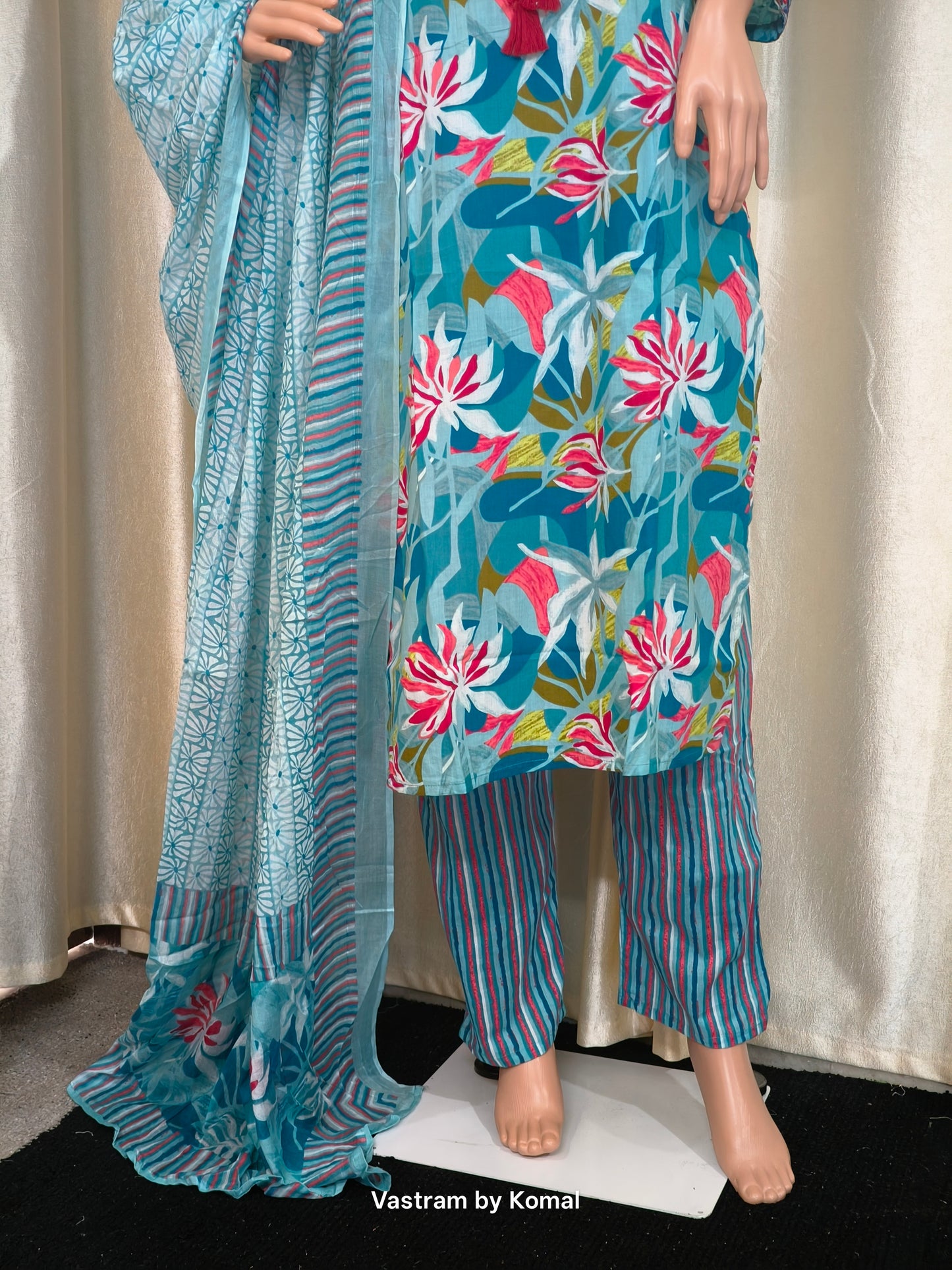 Suit Set - Cotton, Straight fit, Floral print