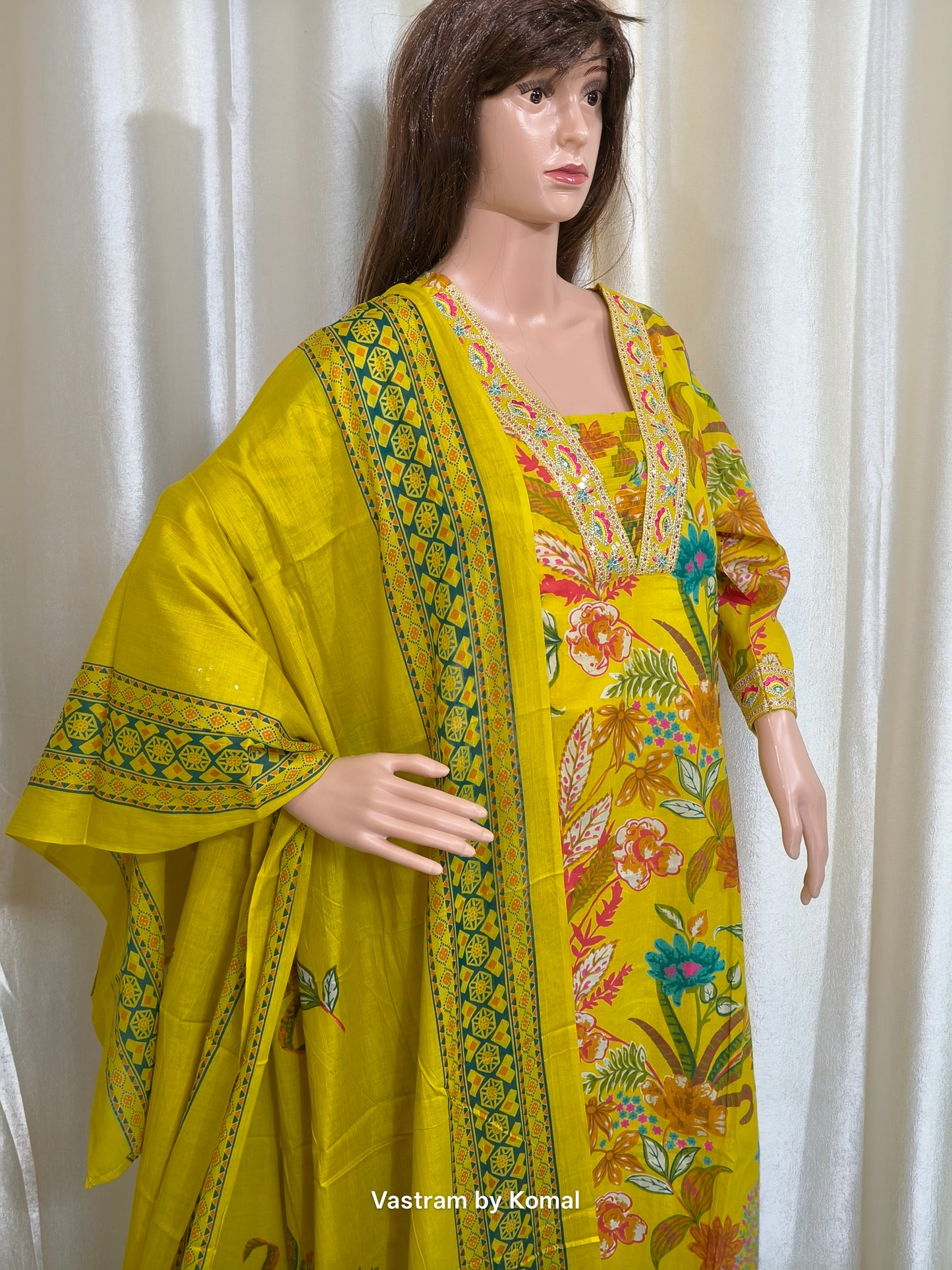 Suit Set - Cotton, straight fit, floral print