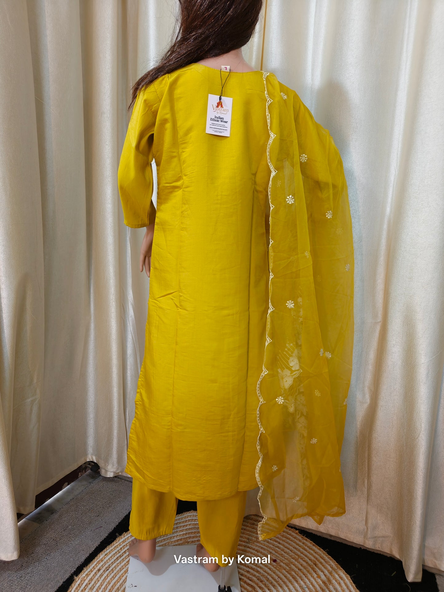 Suit Set - Roman Silk Thread Embroidered Kurta set