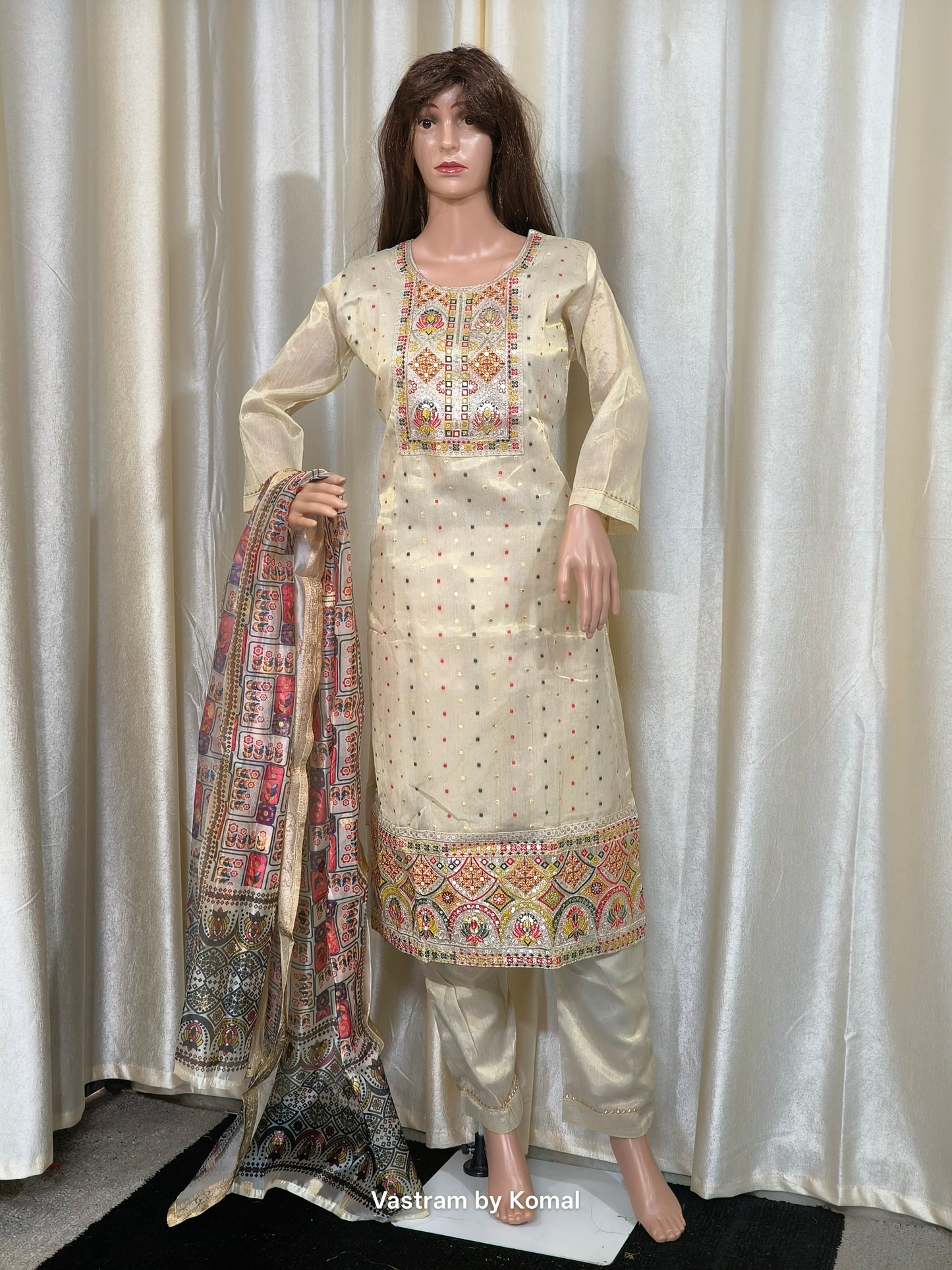 Suit Set - Chanderi silk, Zardozi & Mirror work