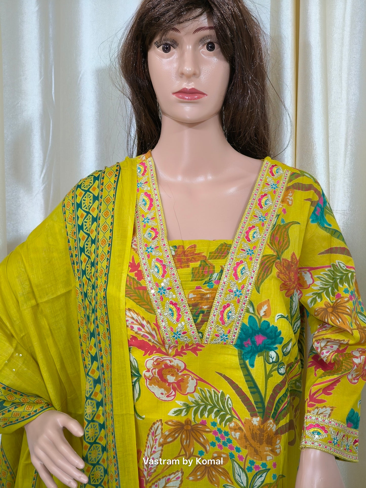 Suit Set - Cotton, straight fit, floral print