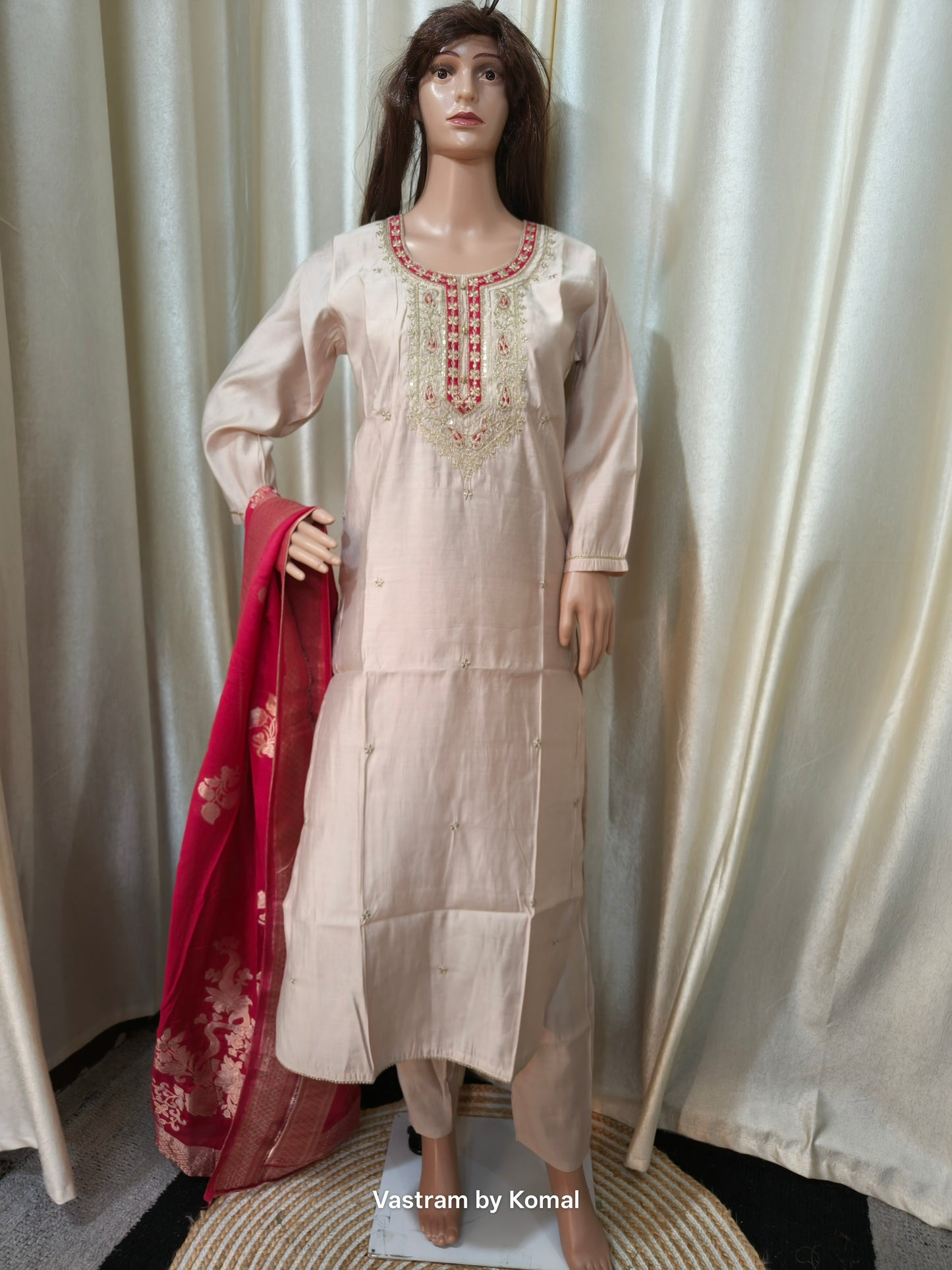 Suit Set - Roman Silk