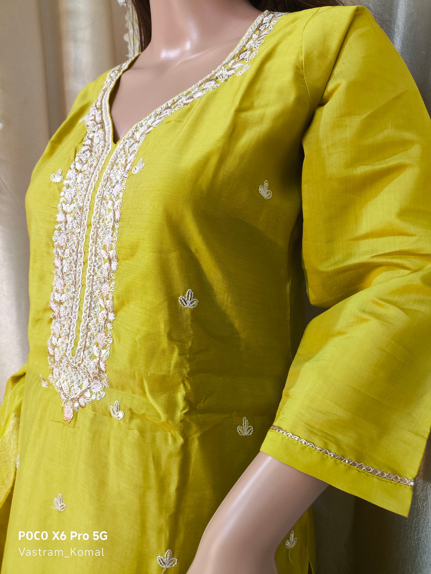 Suit Set - Roman Silk